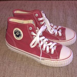 PF Flyers High Top Red/White Size Men’s 6/Women’s 7.5